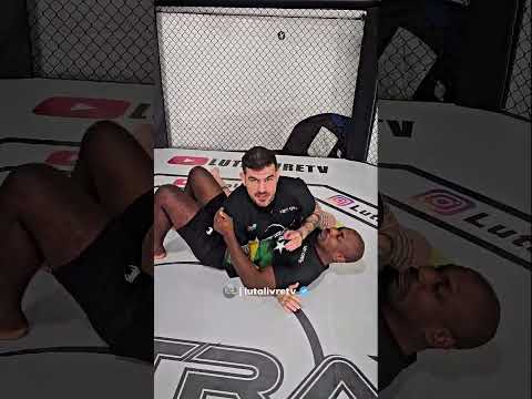 CHAVE DE BÍCEPS NO 100KG