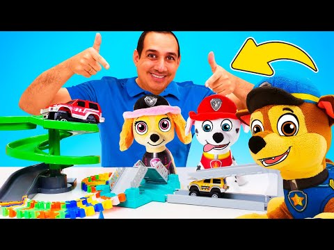 ¡La CARRERA EXTREMA de coches con los Paw Patrol! Juegos de coches con la Patrulla Canina