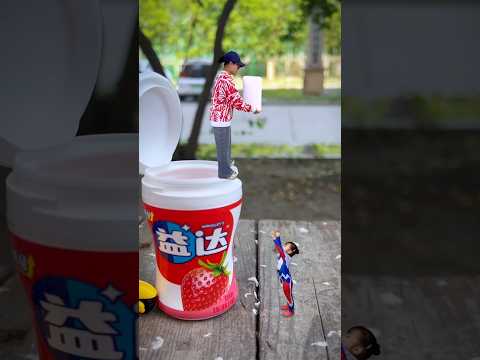 দুজনে মিলে কেন্ডি খেলাম#candy