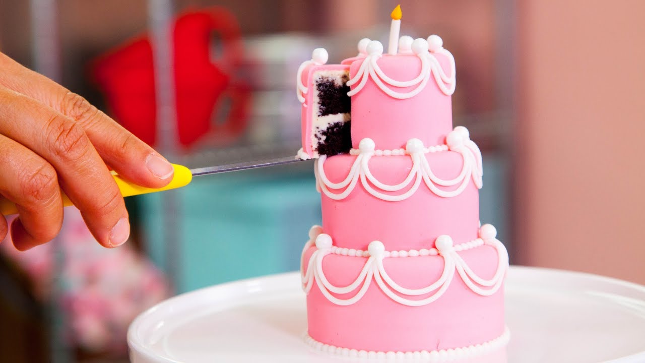 How To Make Five MINIATURE CAKES PERFECT Beginner Fondant Cake How To Cake It