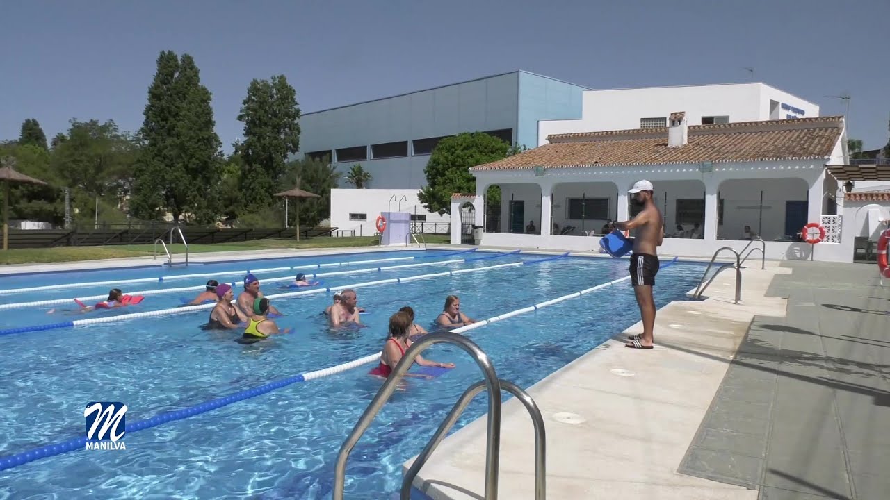 Ya está abierta la piscina municipal de Manilva