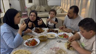 ام جني اتحسب علينا راجل وبقي ليه كرسي 🪑 زيه زينا🤣👌