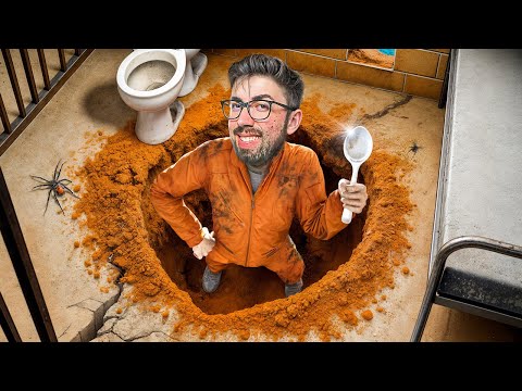 ESCAPANDO DE LA CÁRCEL CON UNA CUCHARA 😂 | Prison Escape Simulator