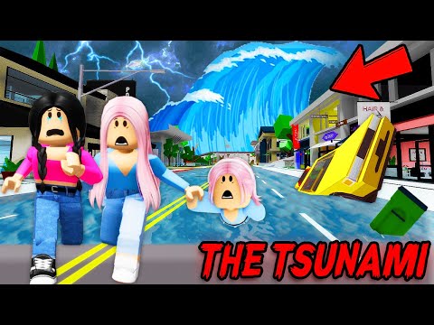 THE TSUNAMI HITS BROOKHAVEN! *FLOODED* 🌊😨 (Brookhaven Movie Roleplay)