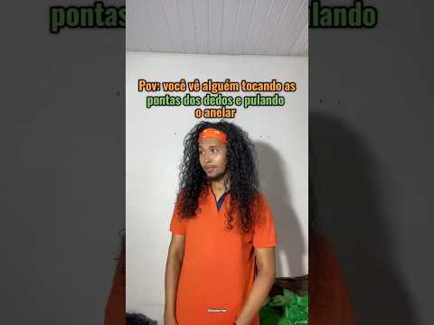 TOCANDO AS PONTAS DOS DEDOS