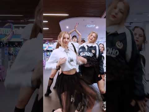 оцените кавер в комментариях 💖 #кпоп #kpop #twice #coverdance #каверденс #strategy #kpopinpublic