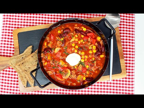 Deftige PIZZASUPPE mit Hackfleisch – rustikal & schnell gemacht! 🥣