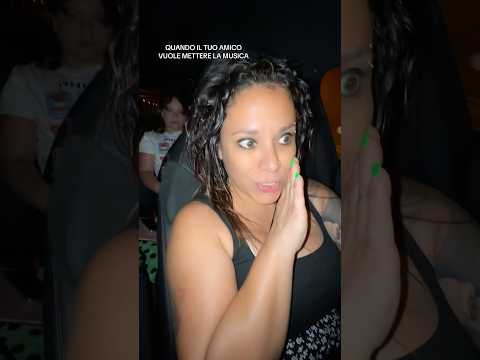 Quando il tuo amico vuole mettere la musica: mia figlia #humor #comics #comedy #funny #funnyvideo