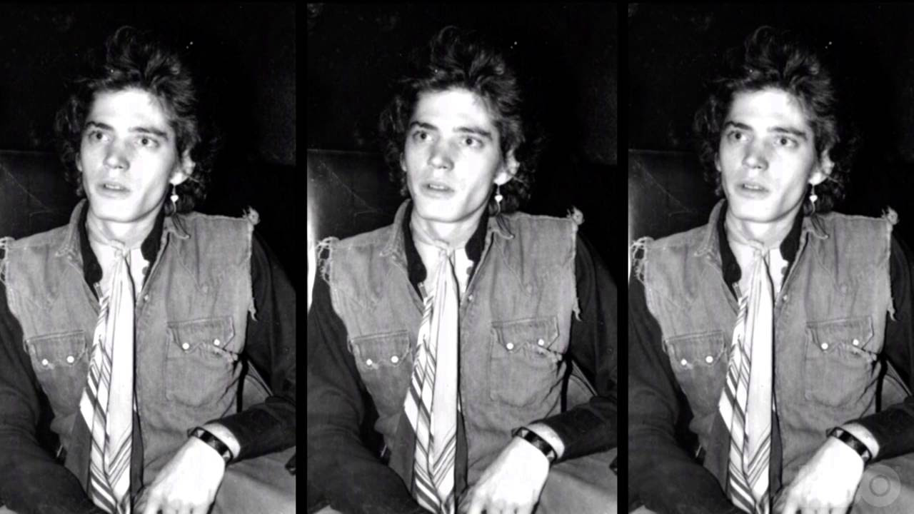 Mapplethorpe: Look at the Pictures Trailer thumbnail