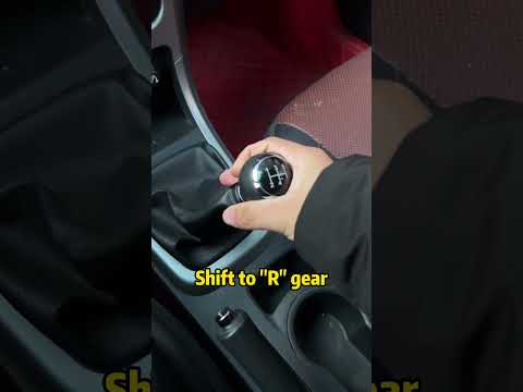 If your car falls into a ditch, you can try this method #tips #car #driving #foryou