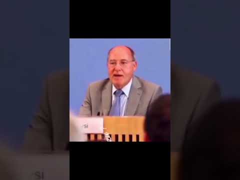 Bis 90 Jahre kann man kein Dachdecker sein !! #arbeiten #shorts #alter  #rente #deutschland #politik