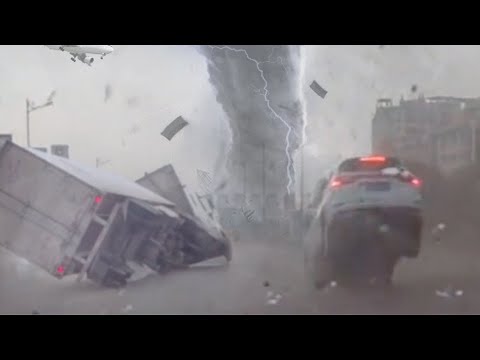 8 Tornado Videos on Another Level Caught on Camera