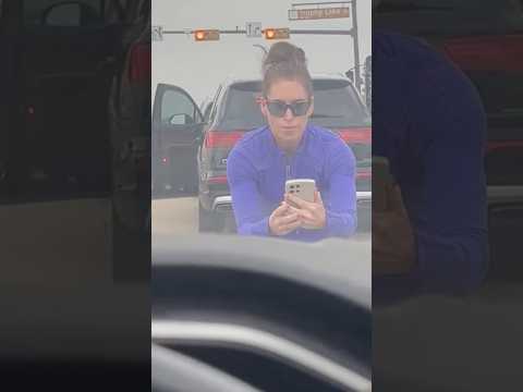 Texas road rage and explain how doing this solves the problem? Impeding traffic for a picture…🫣🧐‼️