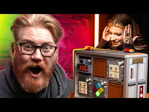 Don't blow up the office!  | Keep Talking and Nobody Explodes IRL