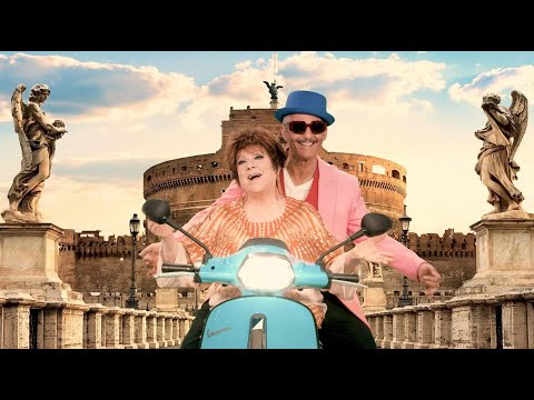 Orietta Berti - Una vespa in 2 feat. Fiorello (Official Video)