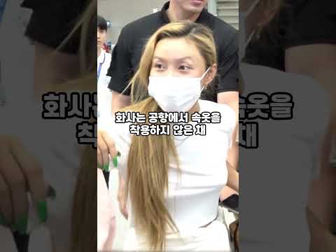 선정적인 퍼포먼스로 논란된 화사의 다섯 가지 비밀