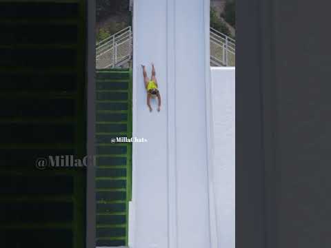 This really shows the height!