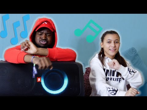 JE NOTE LA PLAYLIST DE MA SOEUR (HOURIA) - JUNIORTV LIFE