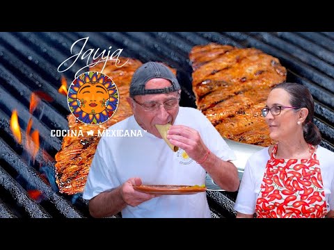 Carne Asada Marinada, Suavecita + Salsa Cremosa de Jalapeño