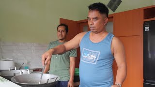 Tebang pohon pepaya belakang rumah - review hasil masakan bapak bapak