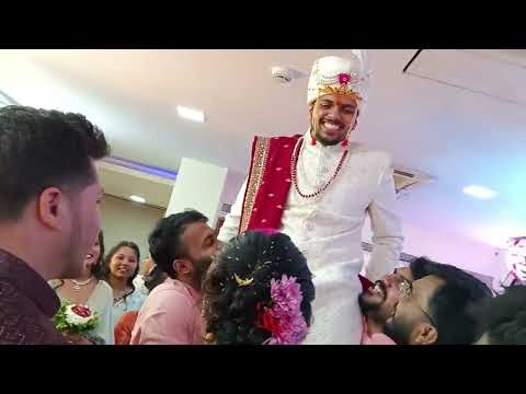 #family 💞 (Lo Chali main ) लो चली मैं 🎺 बैंड बाजा बाराती #wedding Ashish Sneha #VLOG#mumbai