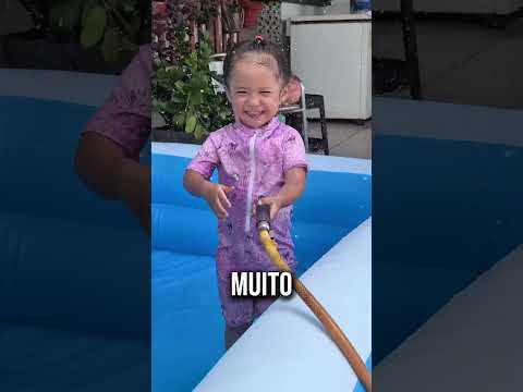Nossas filhas entraram na piscina | Jeru e Cheru