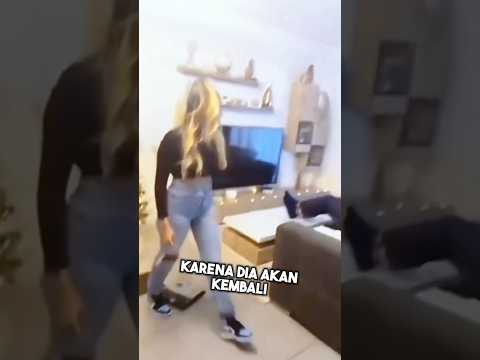 Dia Menghancurkan PS4 dan Mengejutkan Pacarnya 🤩
