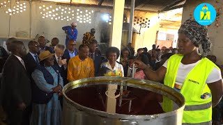 Umutambukanyi w'Umukuru w'Igihugu yuguruye icese koperative Dukundane - Tamura oil ihingura amavuta