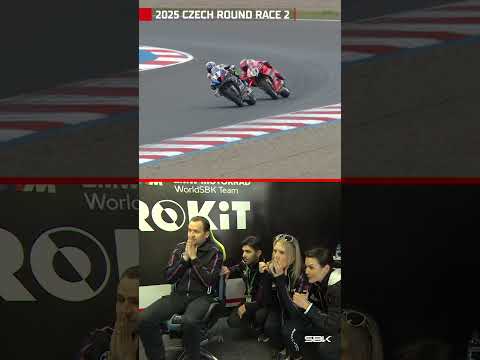BMW and Ducati boxes react to THAT last lap battle ๐คบ | 2025 #CzechWorldSBK ๐จ๐ฟ