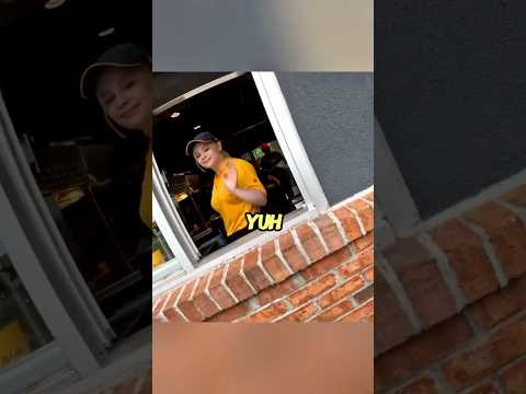 McDonald’s Worker Gassed Up Biker!😏😂 Credit: @imfamousr6