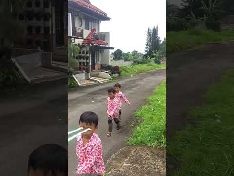 UBENG ZAHRA OLAHRAGA JALAN PAGI