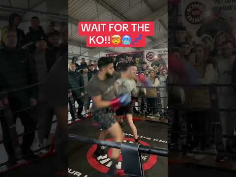 OUTTA NOWHERE 🤯-@57jewellers 🫡#boxing #fight #boxingtraining #viral #fyp