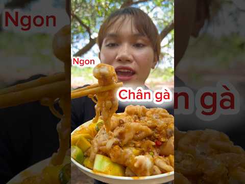 Bất ngờ khi ăn thử chân gà xả tắc vợ làm.#short #vlog