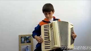 O menino e um talento gente