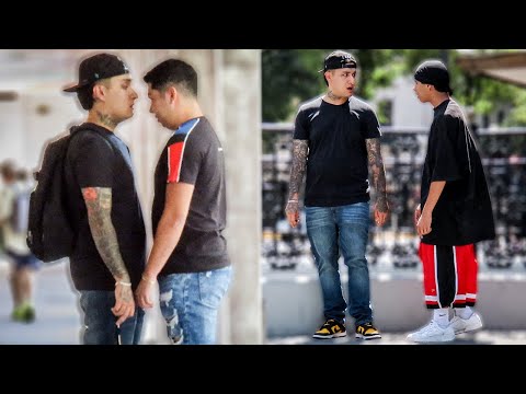 M0LESTAND0 GENTE en la CALLE 6 (BROMA)