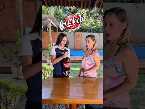 Transformei água em coca-cola😱 I turned water into coca-cola😱#desafios #shorts #funny #cocacola