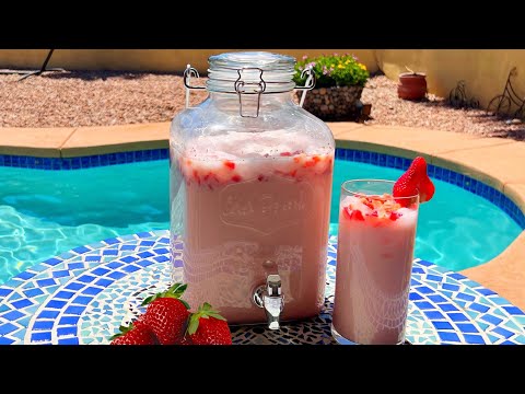 ASÍ DE FÁCIL SE PREPARA  LA AGUA  DE HORCHATA CON FRESAS!