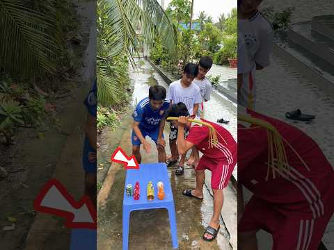 Thử Rút Nước Ngọt Bằng Tay Ai Rút Được Nhiều Hơn #shorts