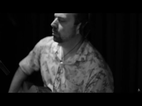 Gabriel Martins e Ivan Lins - "Valsinha do Mar" (Versão Acústica) [vídeo em estúdio]