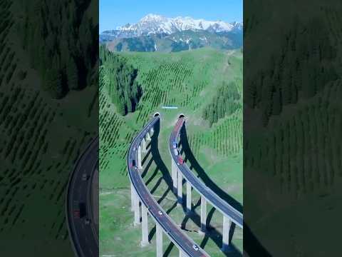 Mountain Climbing Routes ๐ข