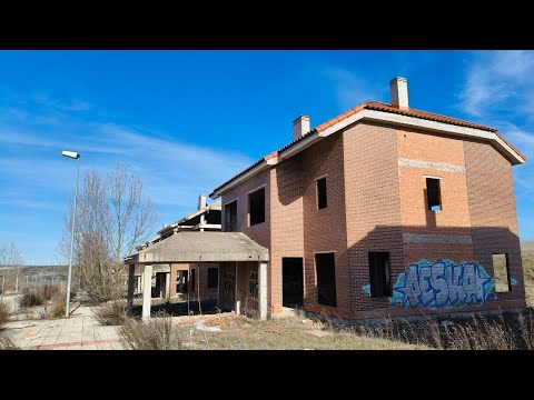Encontré CIENTOS de CASAS ABANDONADAS | El SUEÑO de CUALQUIER FAMILIA | Sitios Abandonados