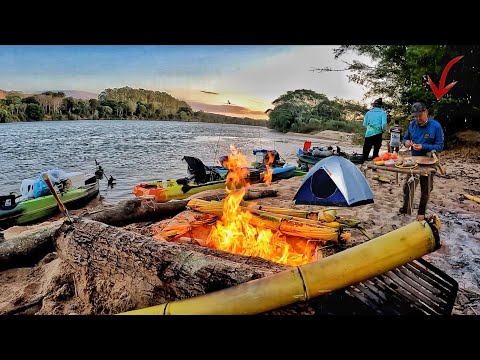 TRÊS DIAS E DUAS NOITES, ACAMPANDO, PESCANDO E PREPARANDO.