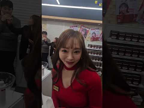 일본 미녀가 한국에 차린 편의점ㄷㄷ
