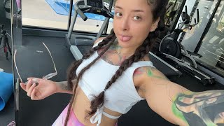 PedazodChicle ♥ BubbleGum está en vivo en el GYM