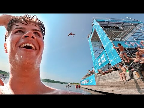 Pro Cliff Jumpers VS 30 Ft Trampoline Tower