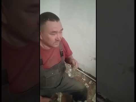 Нашёл водку из СССР  #улетноевидео #смешно #шутники #приколы #юмор #шутки #ссср #водка