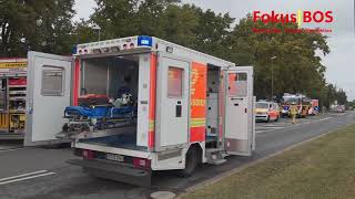 Tödlicher Unfall auf Parkplatz - Senior verliert Kontrolle und überfahrt zwei Menschen | 23.08.2025