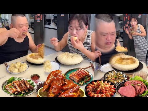 小氣老公偷吃我唯一的包子，我把他的小包子都啃光，讓他只能對著包子皮痛哭【胖嫂美食】