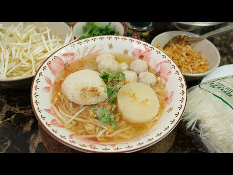 แจกสูตร..ก๋วยเตี๋ยวลูกชิ้นน้ำใส ทำกินทำขาย ต้นทุนไม่แพงกำไรดี น้ำซุปใสหอมอร่อย| เสือหิวChannel