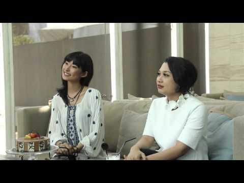 \"Fashion Talk\" with Aline Tumbuan, Nicoline Patricia Malina, and Dewi Utari